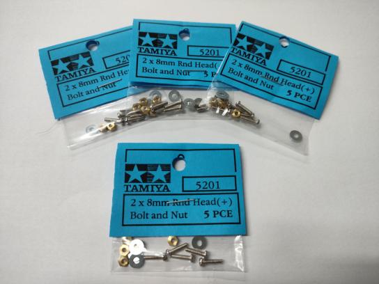 Tamiya - 2x8mm Round Head (+) Bolt & Nut (20pcs) image